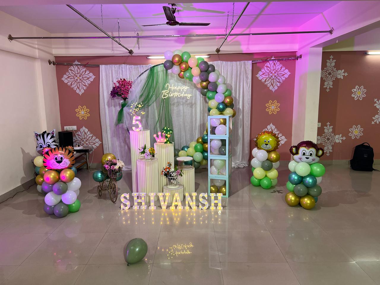 Kids Birthday Jungle Theme Green And Gold Balloon Decor With Animal Cutouts - Kids Birthday Decoration by ARV Decor thumbnail 2
