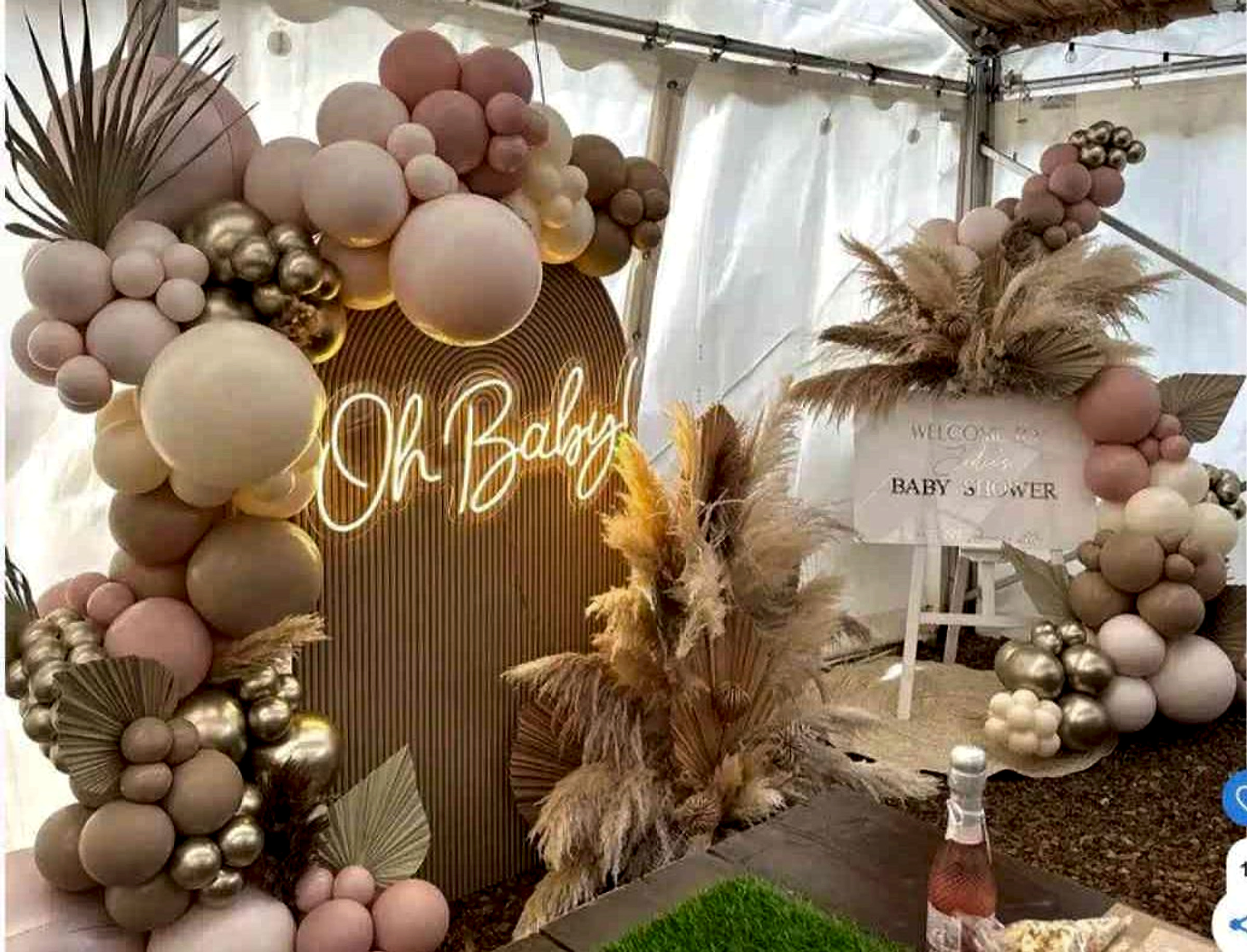 Modern Neutral Baby Shower Decor With Beige Gold Balloon Garland - Baby shower by ARV Decor thumbnail 2