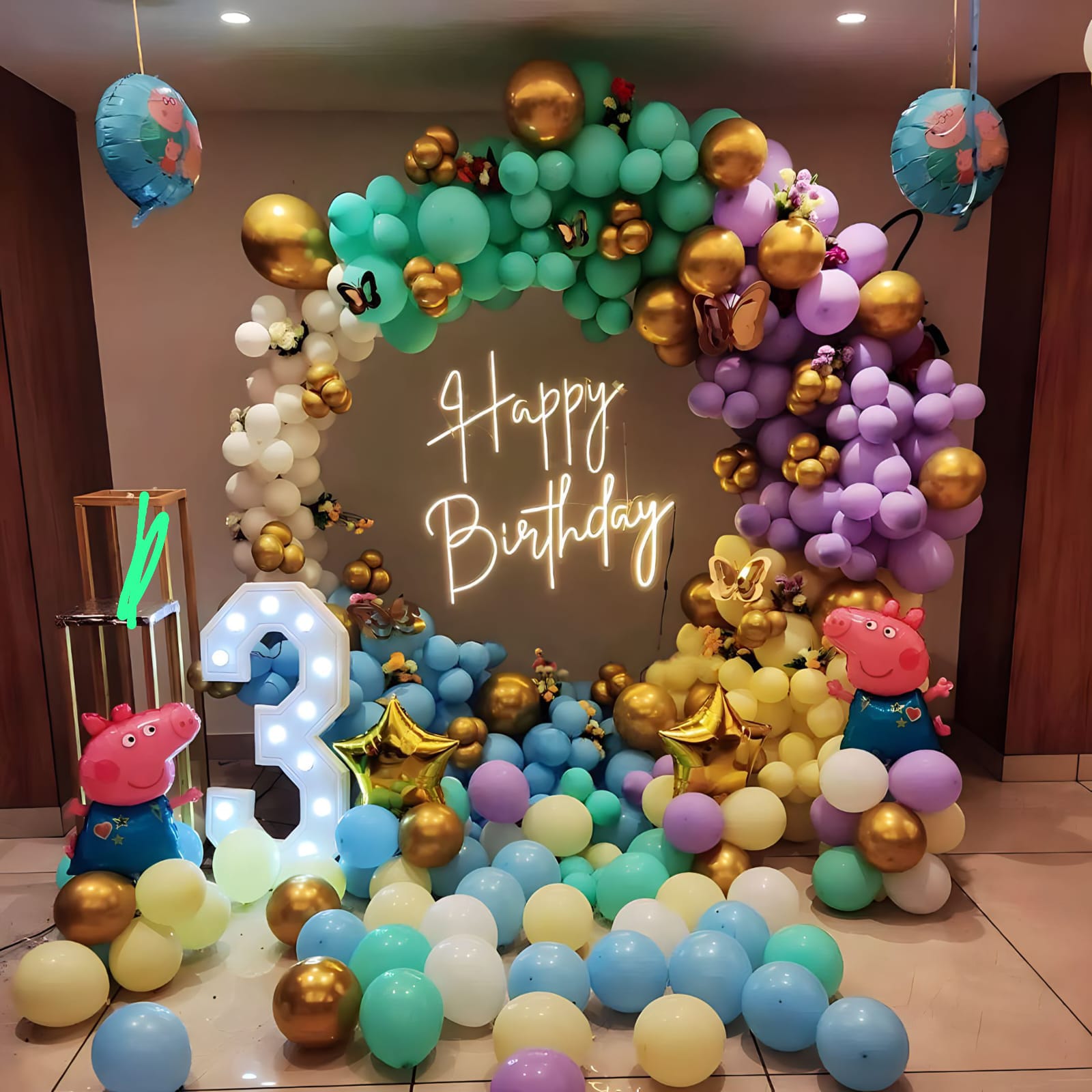 Peppa Pig Pastel Ring Birthday Decoration