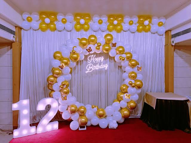 Golden & White Ring Birthday Setup