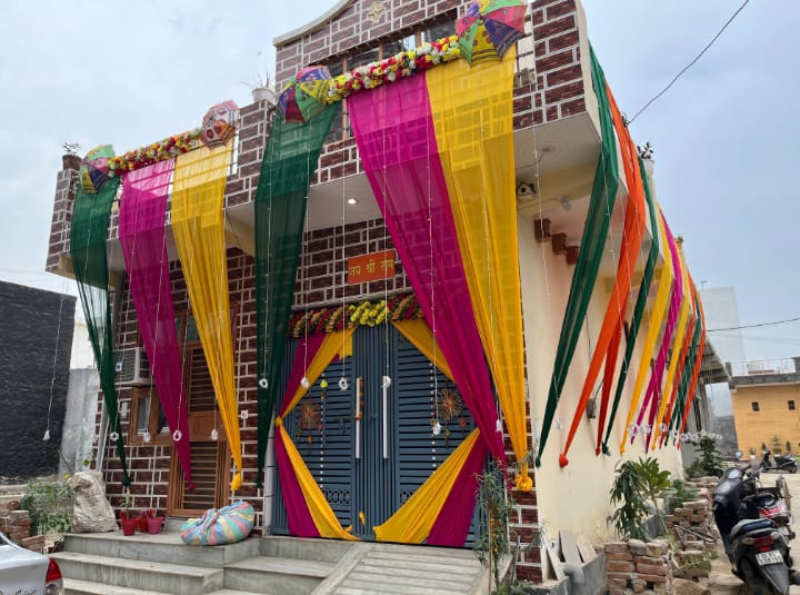 Colourful House Front Wedding Decor – wedding decoration by ARVDecor