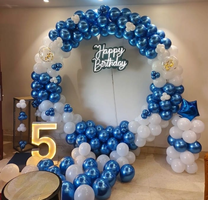 Blue & White Ring Birthday Setup